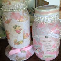 Decorative pearls on glass jars