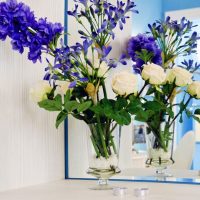 Bouquet of lilac and white flowers