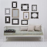 Vinyl frames for posting photos