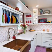 Corner kitchen with open shelves