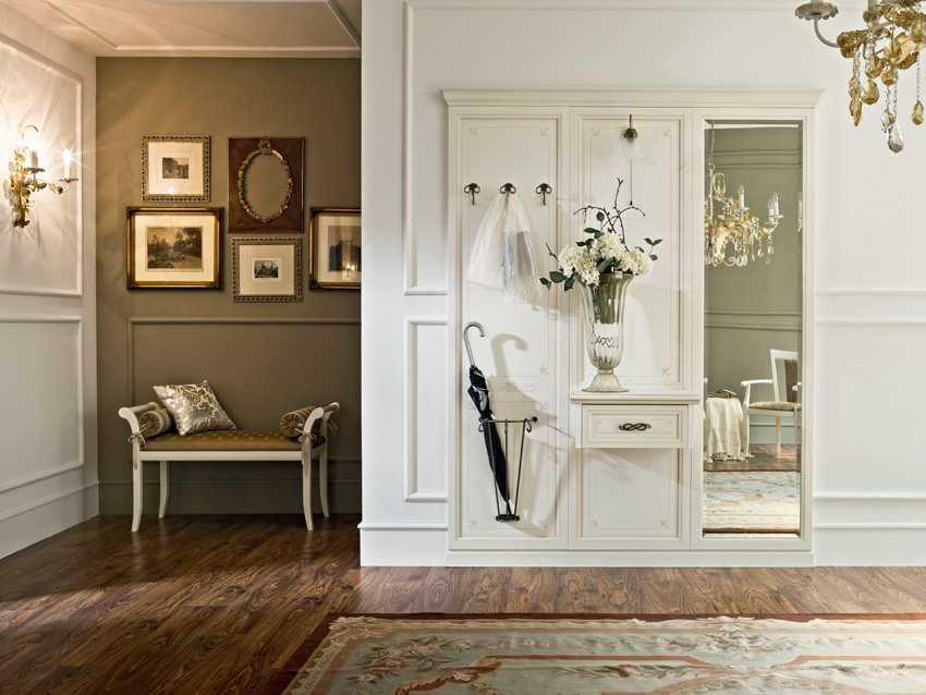 The interior of the hallway in a classic style