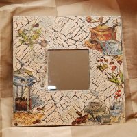 Vintage decoupage frames