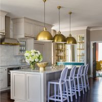 Golden shades for kitchen fixtures