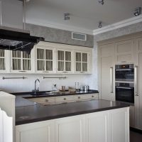 Powerful hood over the kitchen island