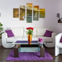 Purple color in the design of the living room