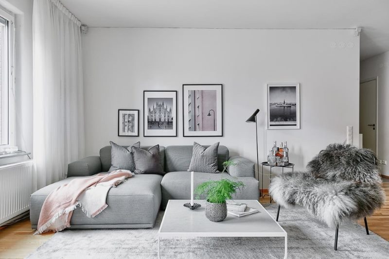 Light gray carpet on the living room floor