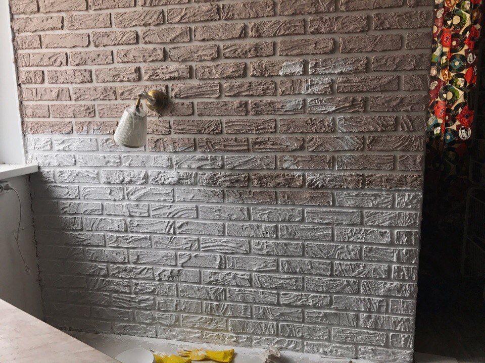 Brick wall imitation painting