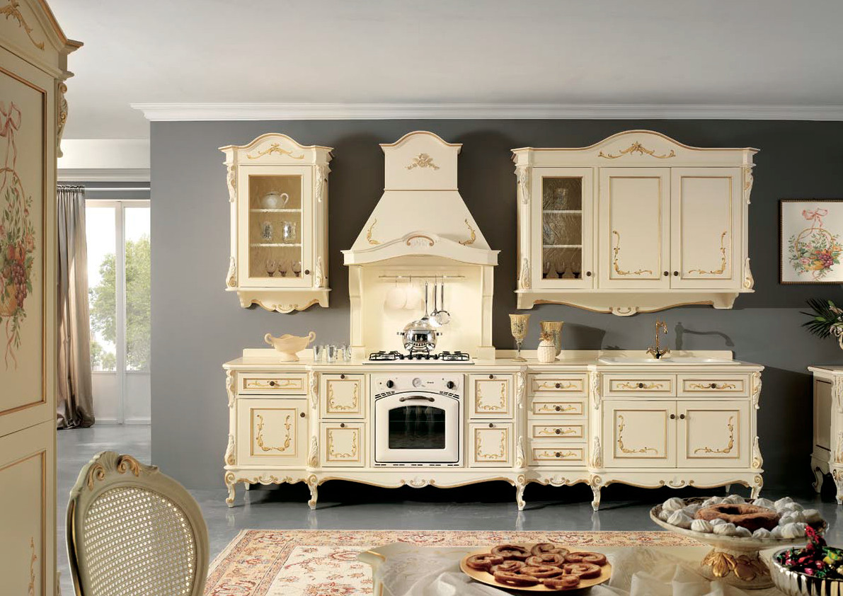 Baroque natural wood kitchen unit