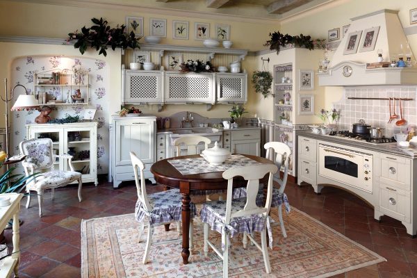 Provencal style kitchen