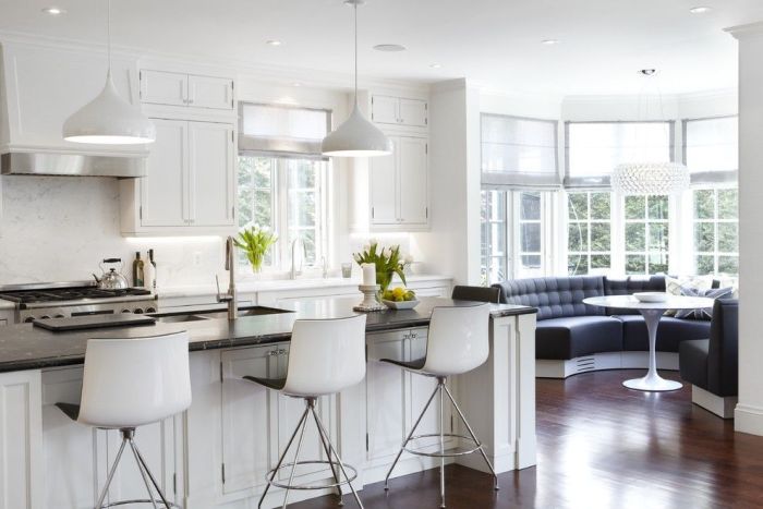 Kitchen-living room with bay window