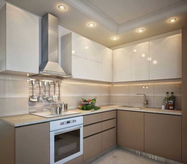 Beige - a win-win for a small kitchen