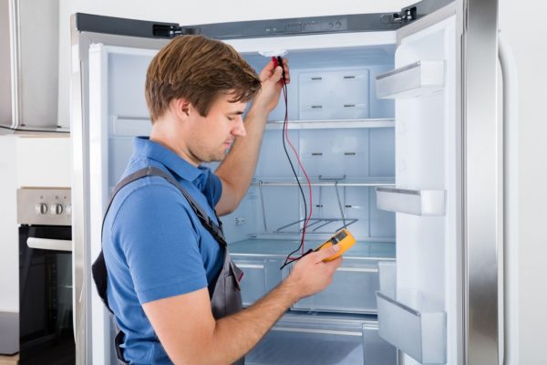 If you turn on the refrigerator immediately after delivery: the oil that is present there is mixed with the refrigerant, it will fill the system unevenly and your unit will inevitably fail.